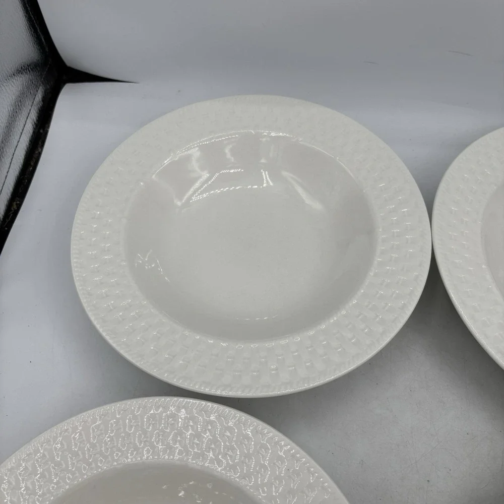 Oneida Bowls Wicker White Basket Weave 9